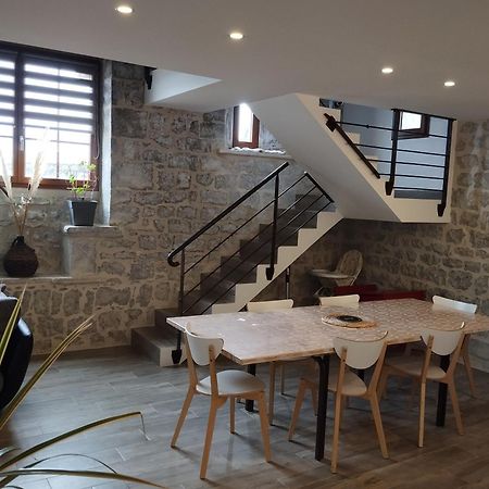 Maison Du Troubadour Балазук Екстериор снимка